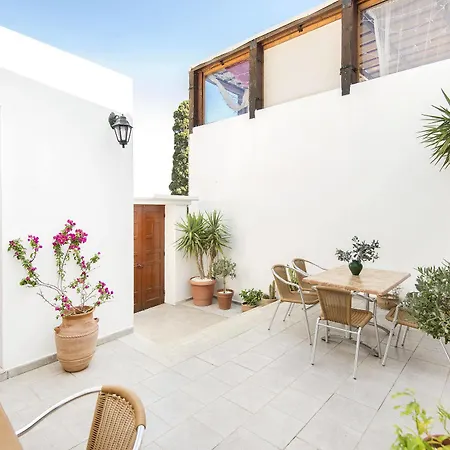 St. Paul's Bay View Líndos